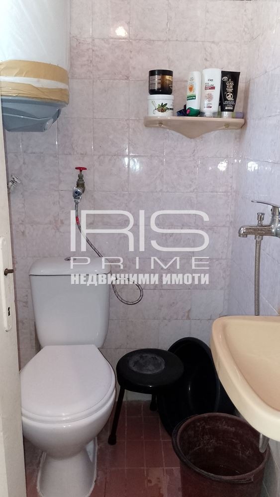 Продава КЪЩА, гр. Шумен, Център, снимка 7 - Къщи - 55836234