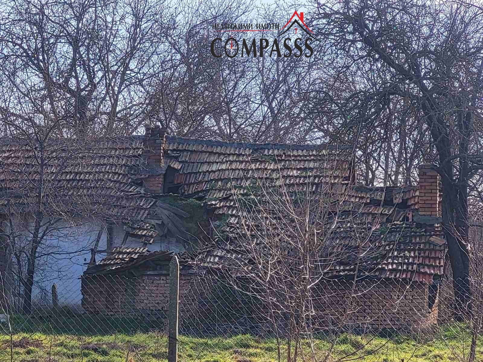 Продава КЪЩА, гр. Генерал Тошево, област Добрич, снимка 2 - Къщи - 52007268