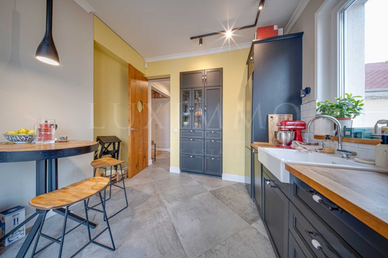 Продава 2-СТАЕН, гр. София, Център, снимка 7 - Апартаменти - 53154234