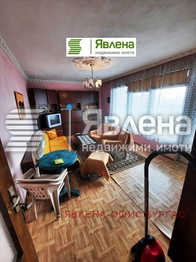 Продава  Етаж от къща, област Бургас, гр. Царево •  127 000 EUR • ID 90949262 — holmes.bg - [1] 
