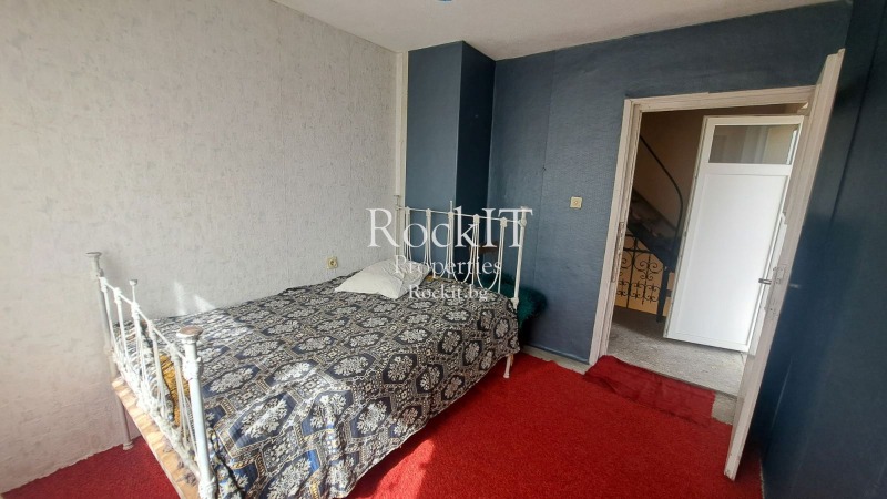 Te koop  Huis regio Sofia , Vlado Tritsjkov , 180 m² | 49117961 - afbeelding [9]
