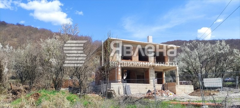 Продава КЪЩА, с. Боснек, област Перник, снимка 9 - Къщи - 55107502