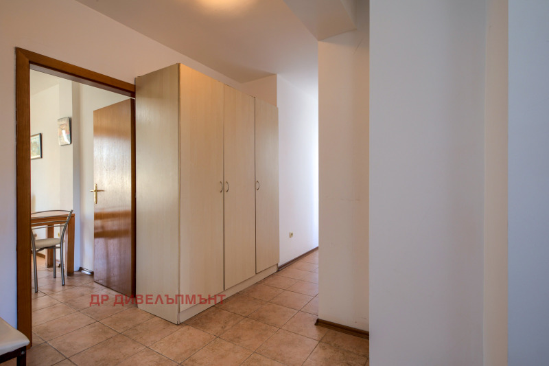 Till salu  2 sovrum region Burgas , k.k. Slantjev brjag , 106 kvm | 11662668 - bild [7]