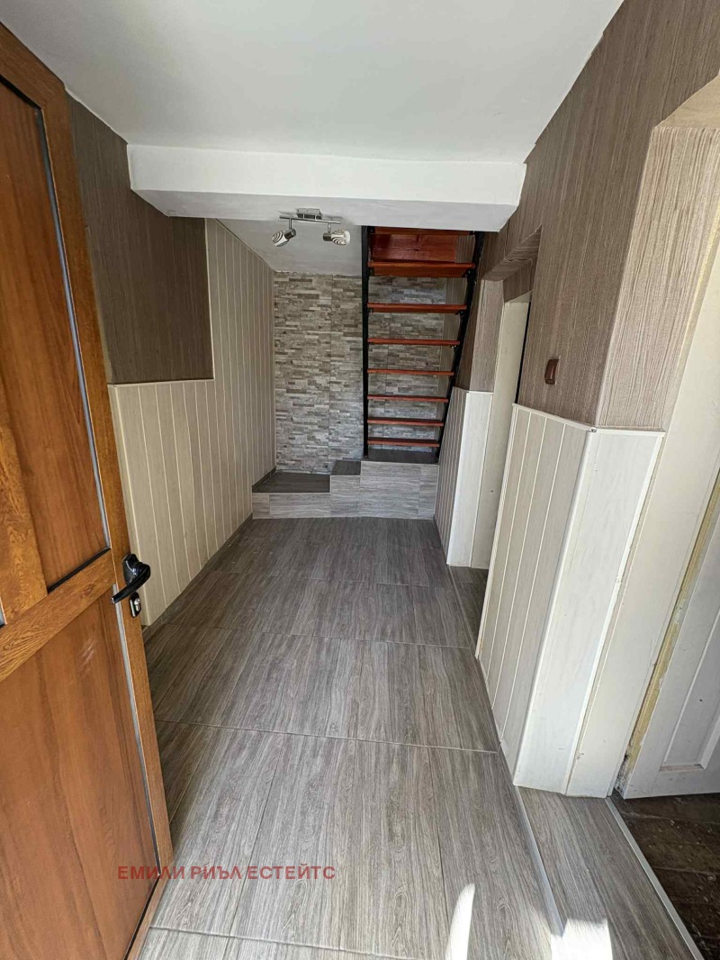 Продава КЪЩА, с. Зверино, област Враца, снимка 9 - Къщи - 52294768