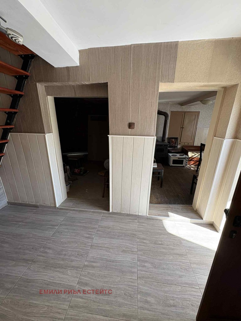 Продава КЪЩА, с. Зверино, област Враца, снимка 7 - Къщи - 52294768