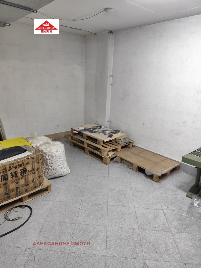 Продава ГАРАЖ, ПАРКОМЯСТО, гр. София, Стрелбище, снимка 7 - Гаражи и паркоместа - 53259330