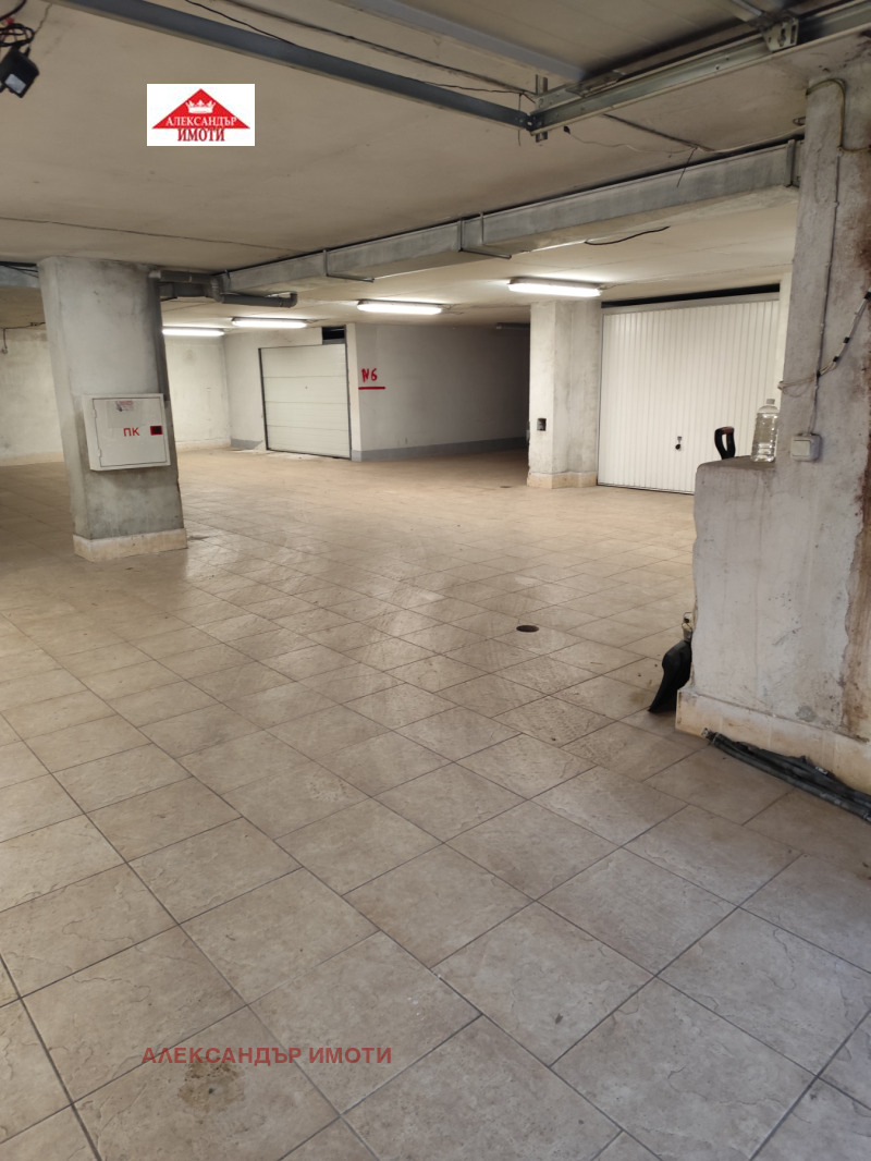 Продава ГАРАЖ, ПАРКОМЯСТО, гр. София, Стрелбище, снимка 4 - Гаражи и паркоместа - 53259330