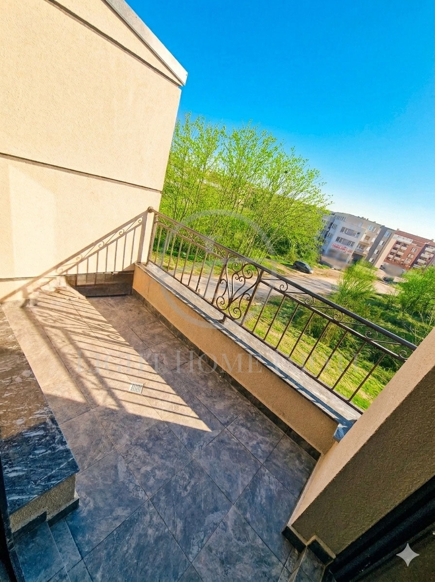 Продава 2-СТАЕН, гр. Пловдив, Остромила, снимка 8 - Апартаменти - 53729569