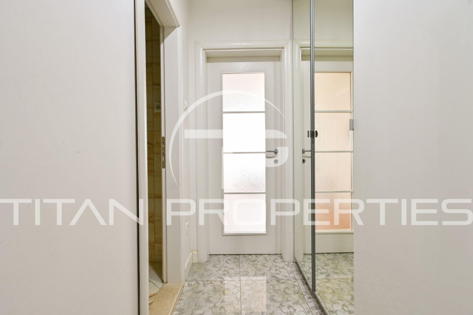 Продава 3-СТАЕН, гр. София, Банишора, снимка 14 - Апартаменти - 54524047