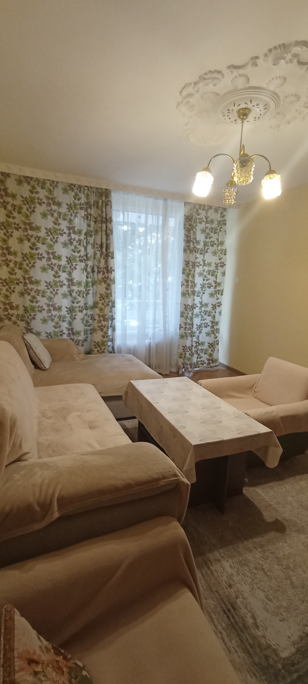 Продава МНОГОСТАЕН, гр. Бургас, Център, снимка 2 - Апартаменти - 55845603