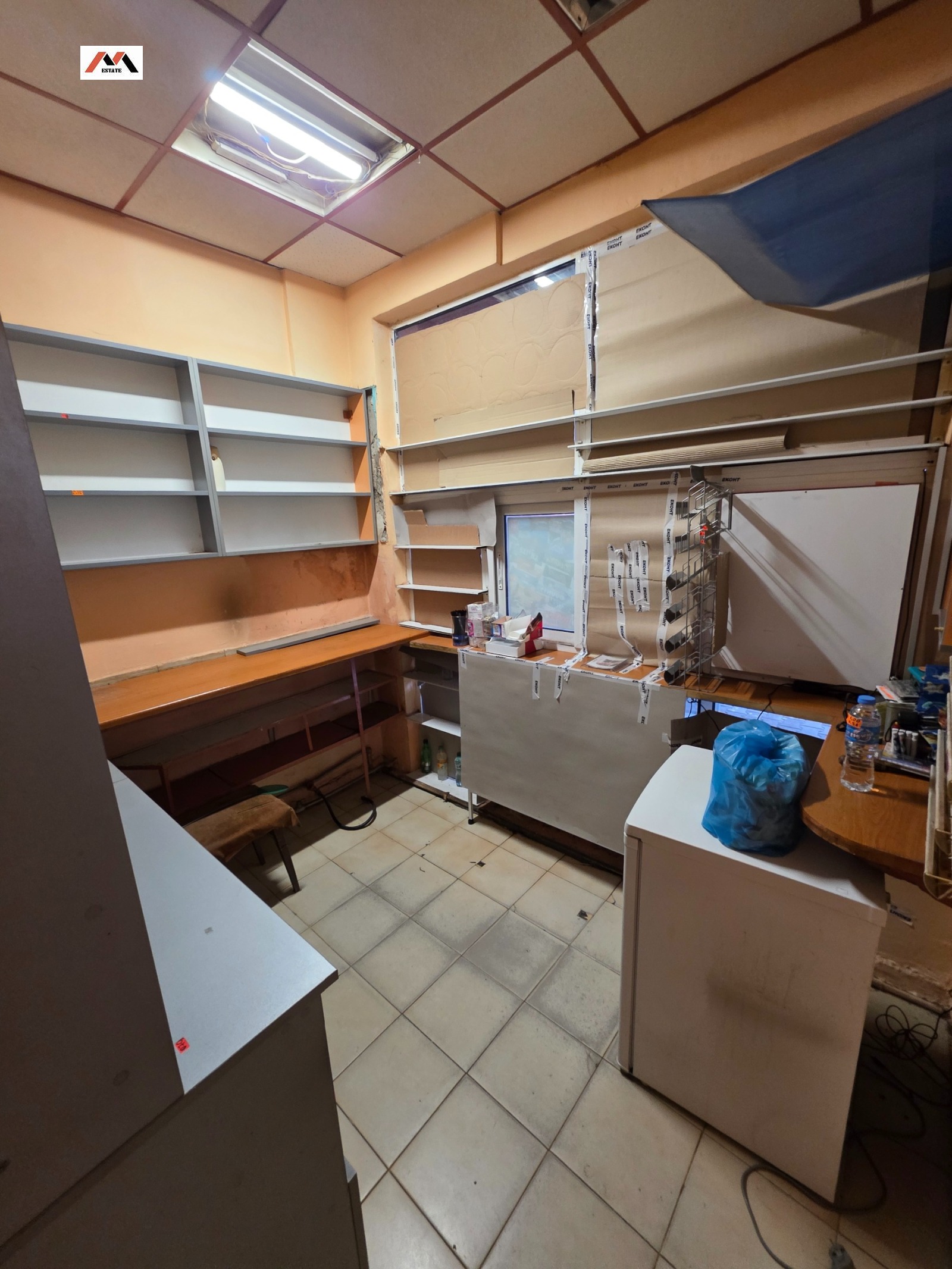 Продава МАГАЗИН, гр. Стара Загора, Център, снимка 2 - Магазини - 54153085