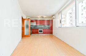 2 slaapkamers Belite brezi, Sofia