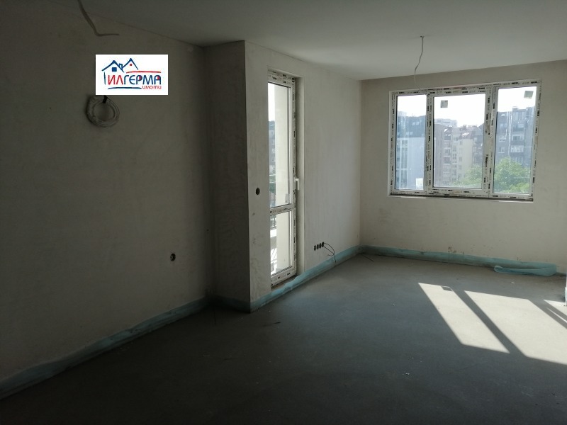 Myytävänä  2 makuuhuonetta Sofia , Ljulin - tsentar , 174 neliömetriä | 49196637 - kuva [10]