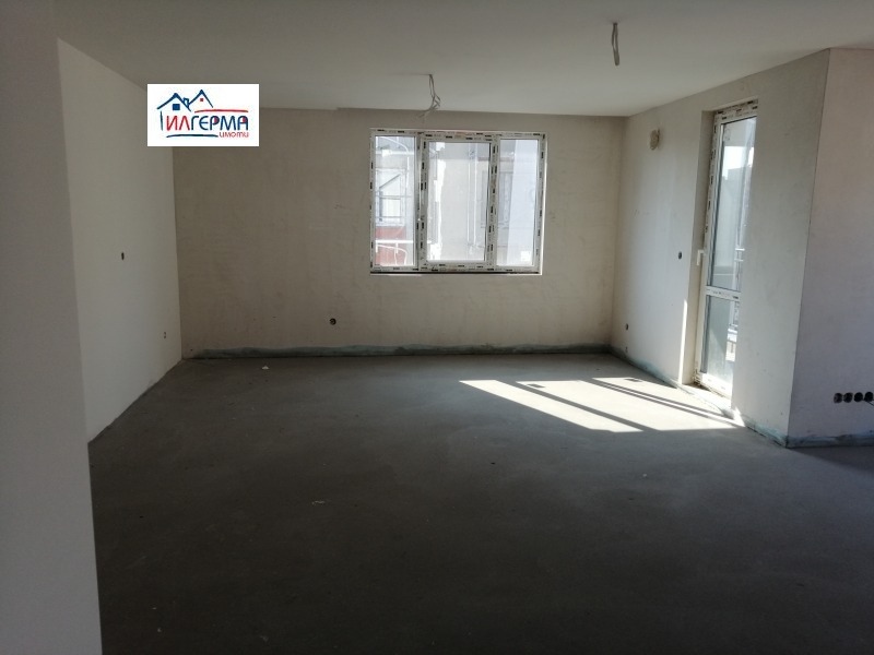 Myytävänä  2 makuuhuonetta Sofia , Ljulin - tsentar , 174 neliömetriä | 49196637 - kuva [2]