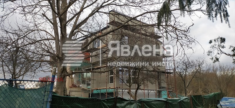 Продава КЪЩА, с. Хераково, област София област, снимка 11 - Къщи - 48421402