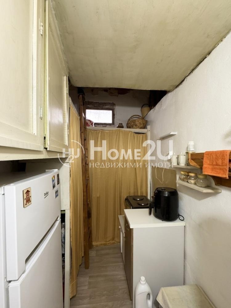 Продава КЪЩА, гр. Варна, Погреби, снимка 9 - Къщи - 54916602