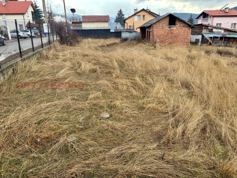 Продава ПАРЦЕЛ, с. Говедарци, област София област