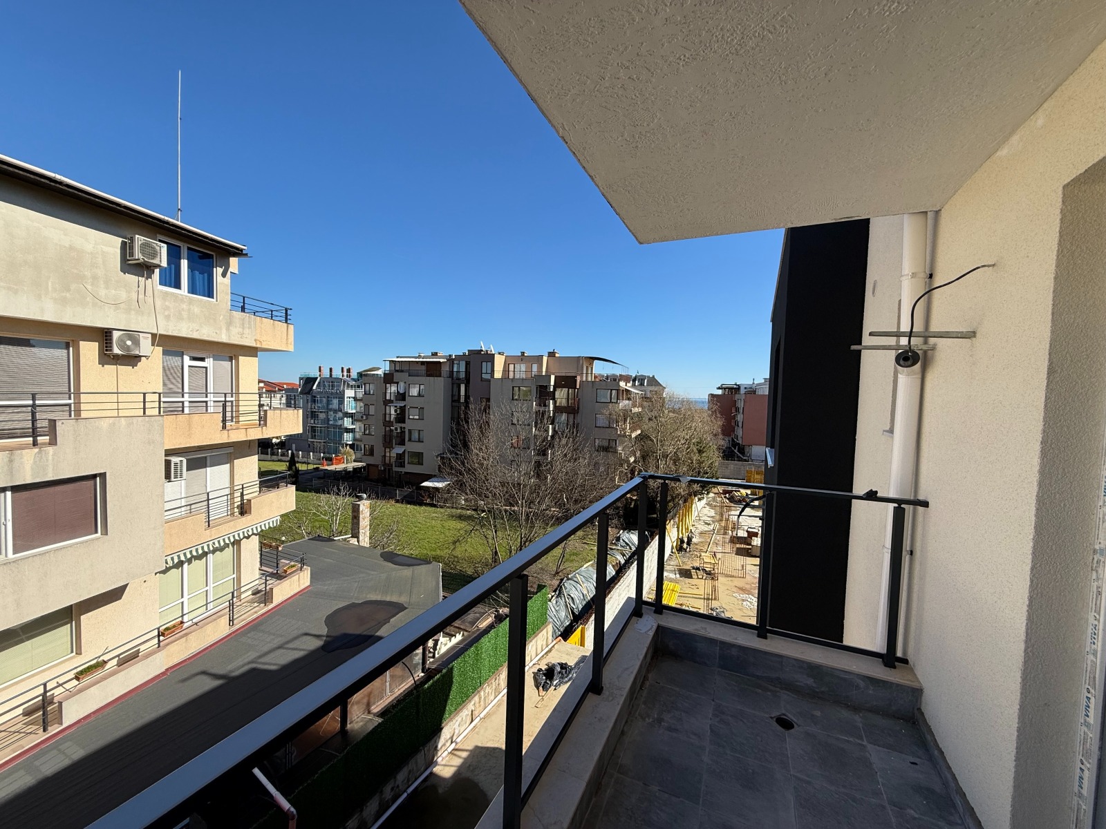 Продава 2-СТАЕН, гр. Приморско, област Бургас, снимка 3 - Апартаменти - 53779089