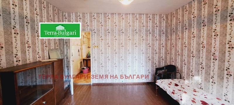 Продава  1-стаен град Перник , Красно село , 38 кв.м | 29236026 - изображение [4]