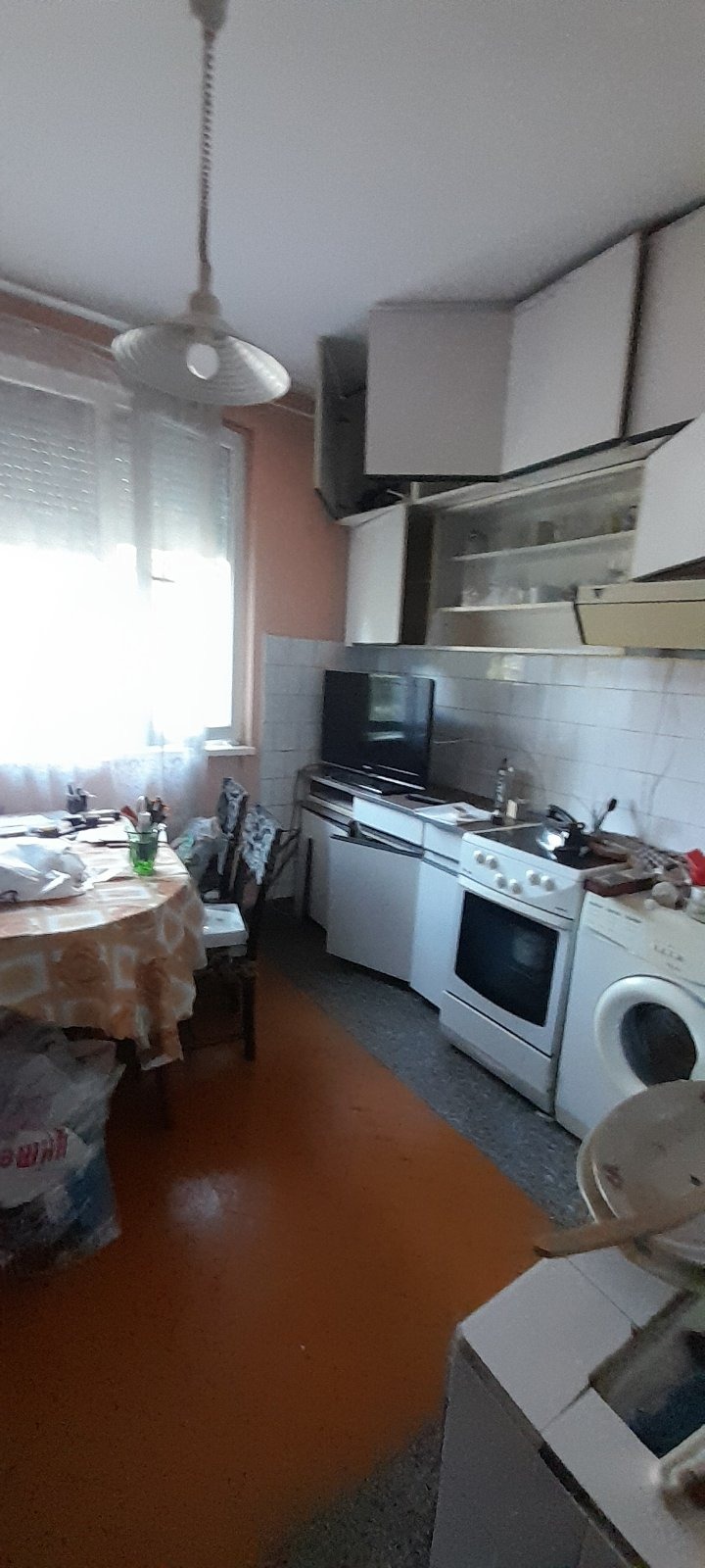 Продава  2-стаен град Плевен , Широк център , 67 кв.м | 93145670 - изображение [13]