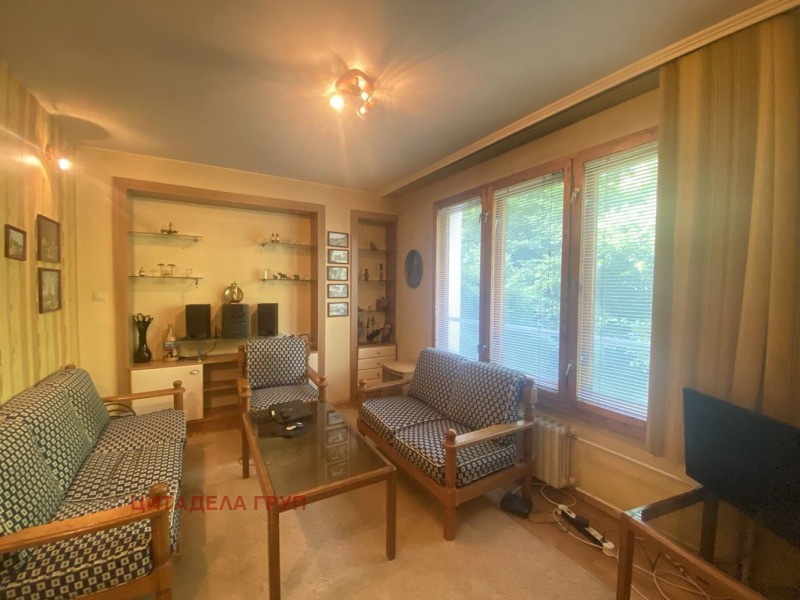 Продава 3-СТАЕН, гр. София, Хладилника, снимка 2 - Апартаменти - 53031363