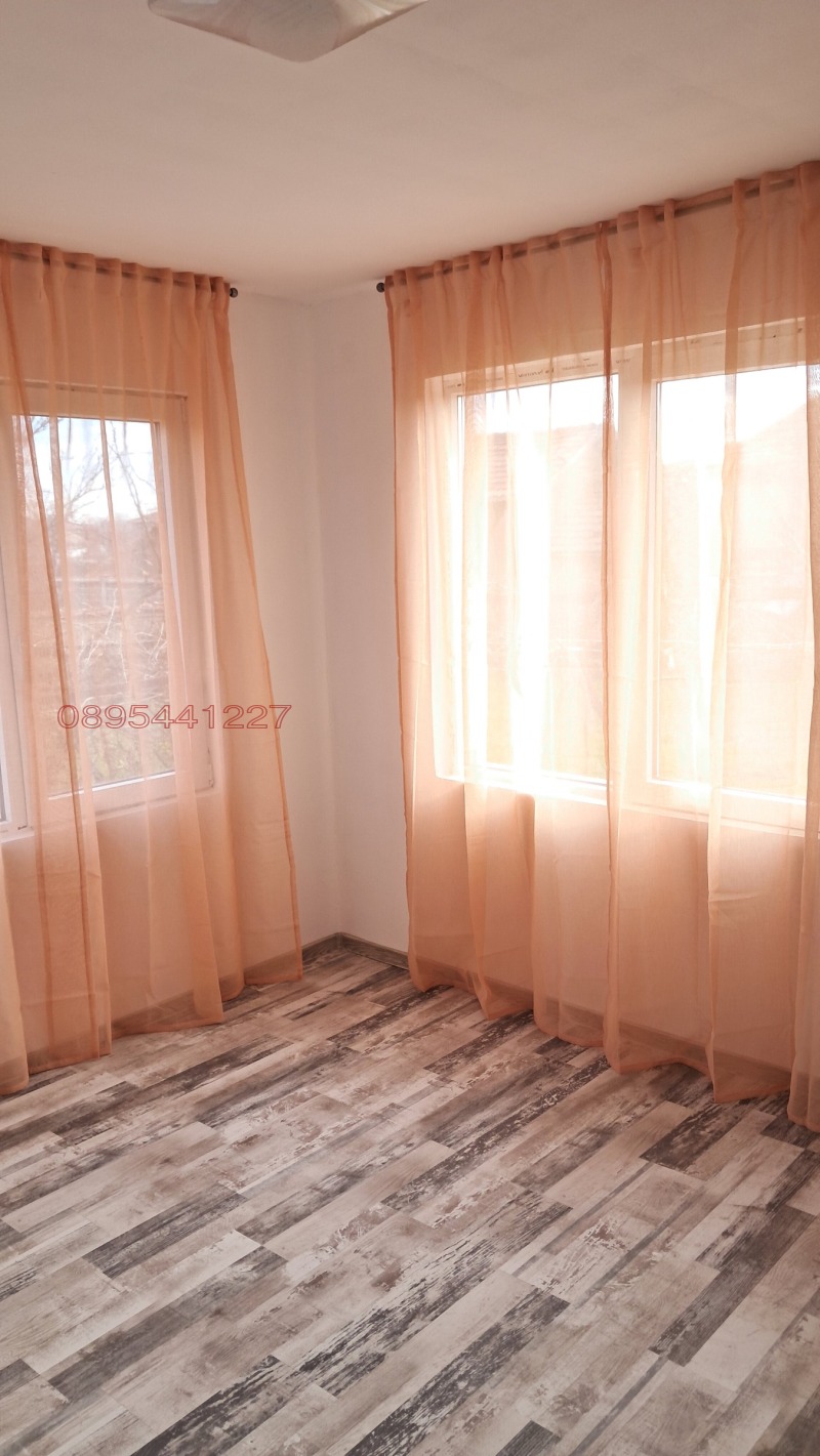 Продава КЪЩА, с. Ветрен, област Стара Загора, снимка 2 - Къщи - 53390586