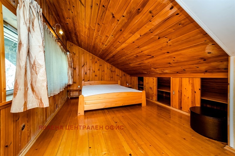 Продава КЪЩА, гр. София, Горна баня, снимка 16 - Къщи - 53784045