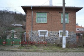 Продава къща област Бургас с. Момина църква - [1] 