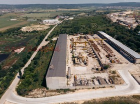 Budynek przemysłowy Topoli, Warna 8