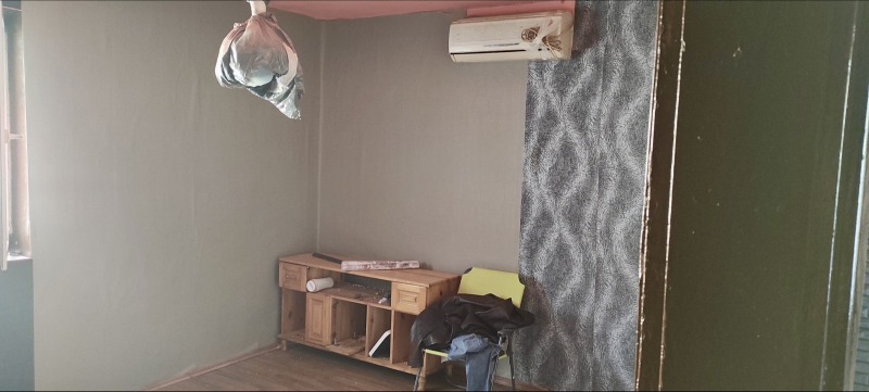 Продава 2-СТАЕН, гр. София, Гевгелийски, снимка 2 - Апартаменти - 53203096