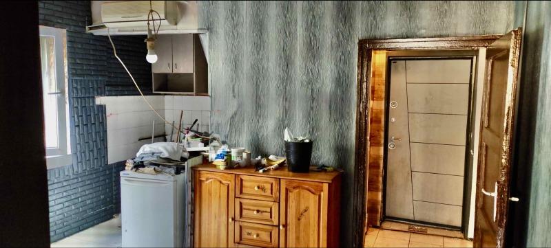 Продава 2-СТАЕН, гр. София, Гевгелийски