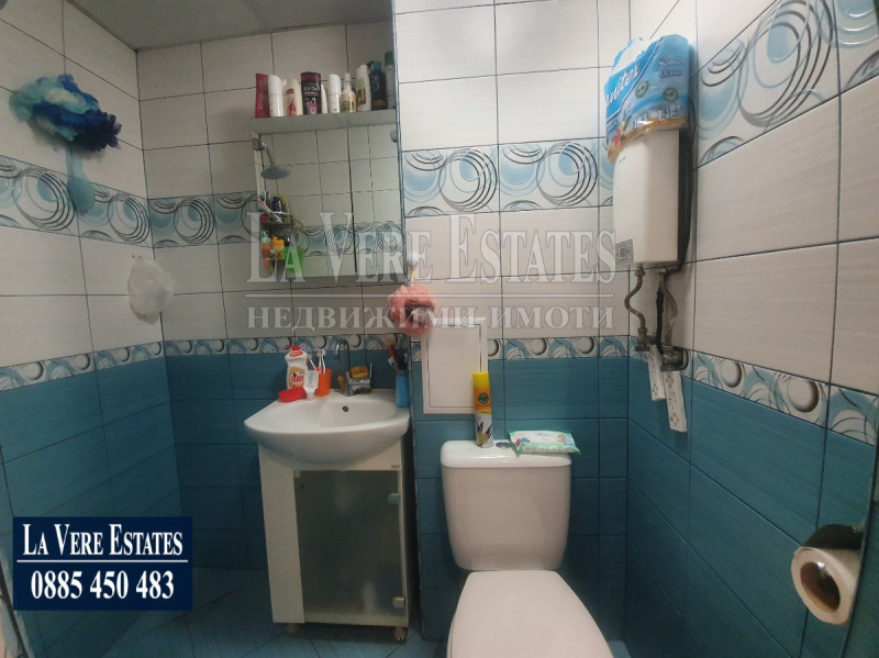 À venda  2 quartos Ruse , Zdravec Iztok , 74 m² | 21639434 - imagem [15]