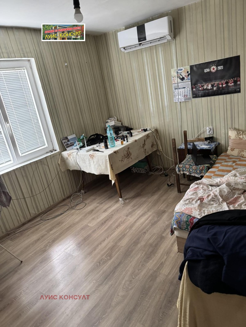 Eladó  Ház régió Montana , Dalgodelci , 100 négyzetméter | 49834002 - kép [12]