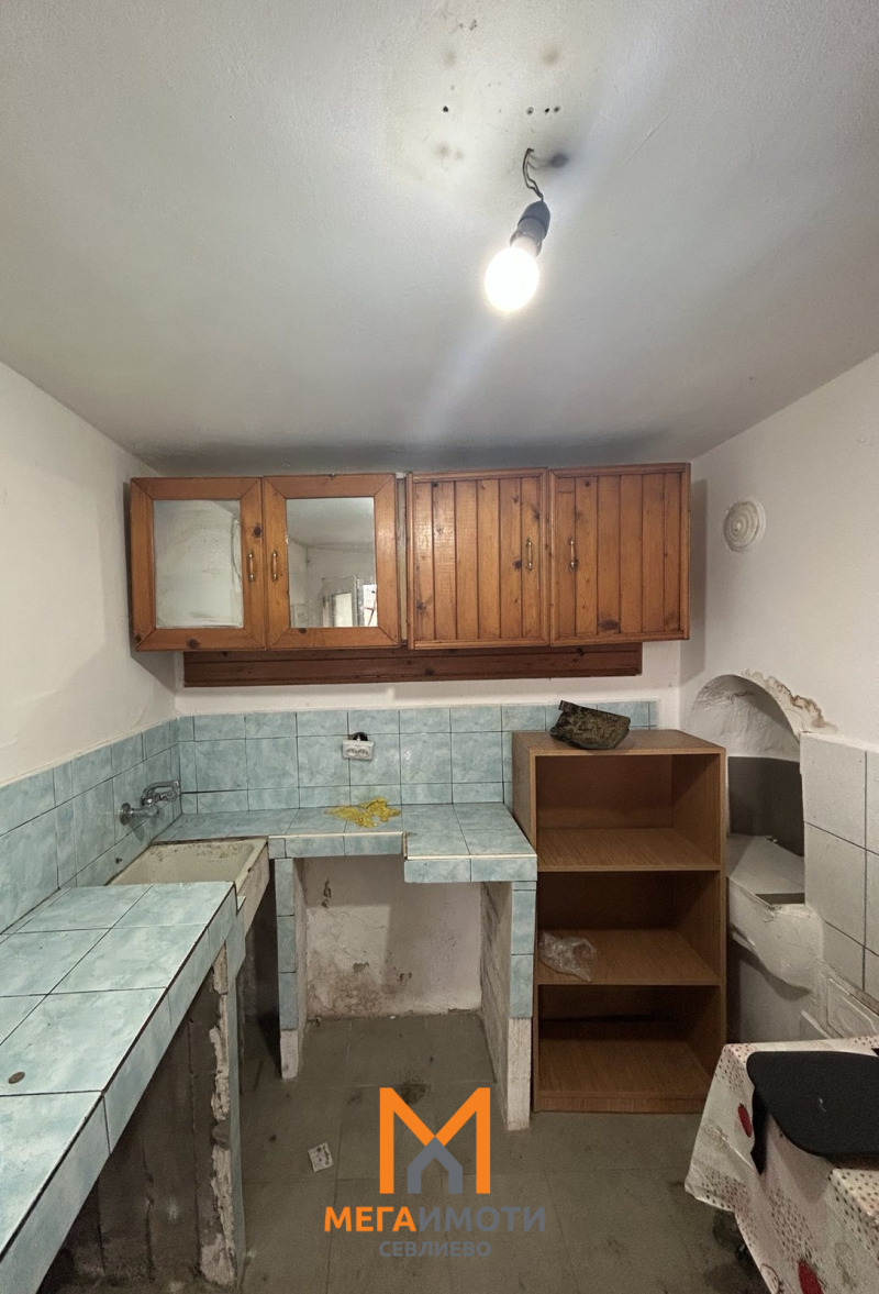 Продава КЪЩА, гр. Севлиево, област Габрово, снимка 4 - Къщи - 54081387