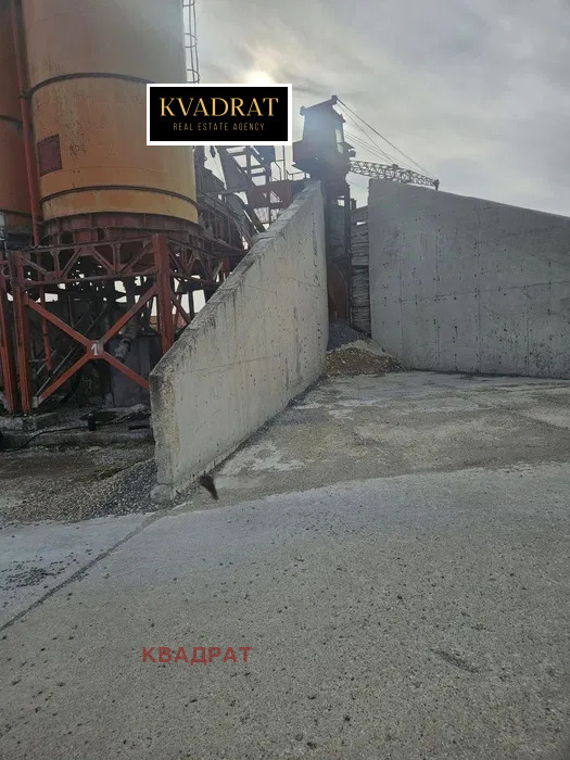 Продава БИЗНЕС ИМОТ, к.к. Албена, област Добрич, снимка 2 - Други - 53424515