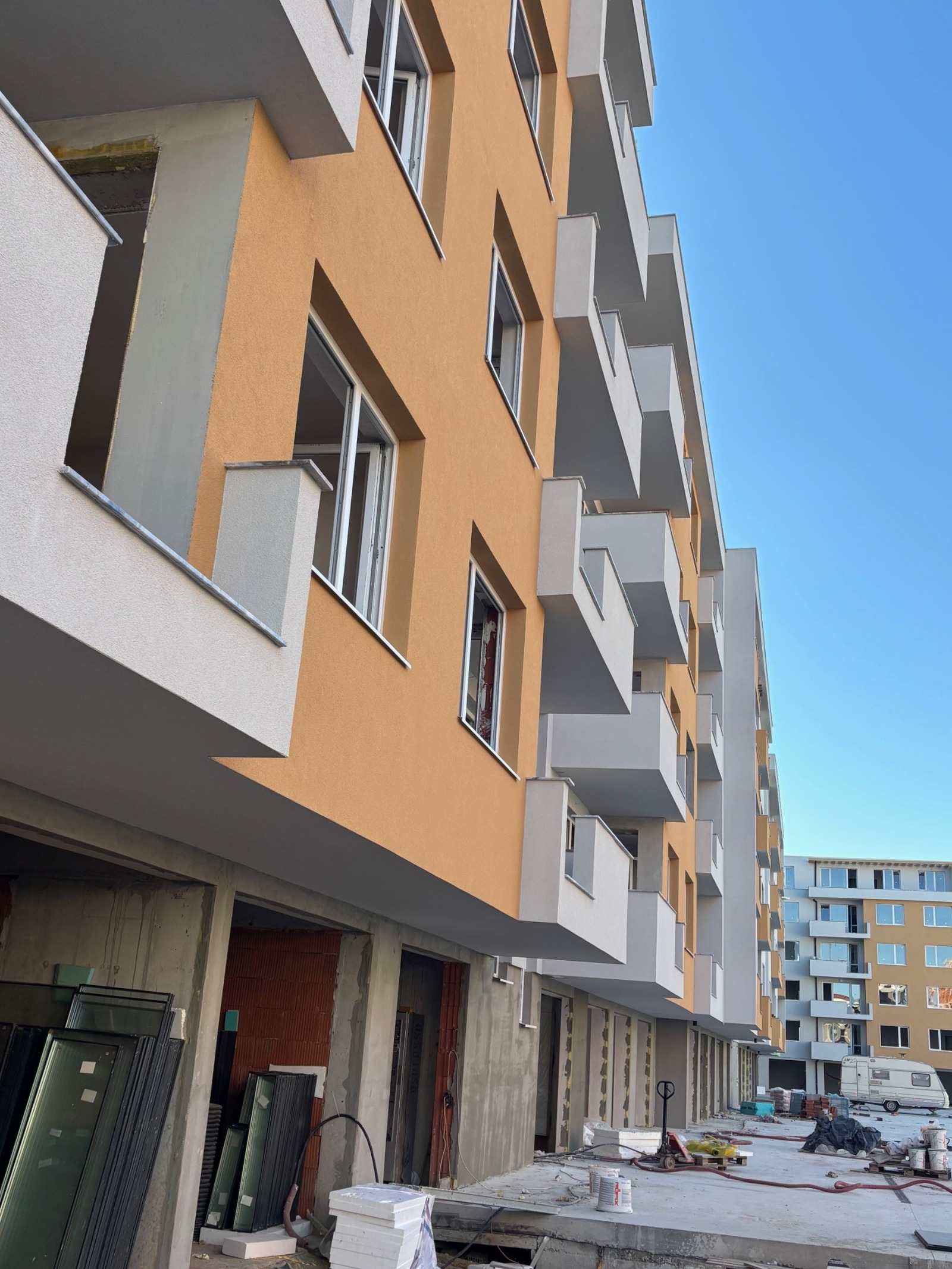 Продава 2-СТАЕН, гр. Пловдив, Остромила, снимка 2 - Апартаменти - 51846305