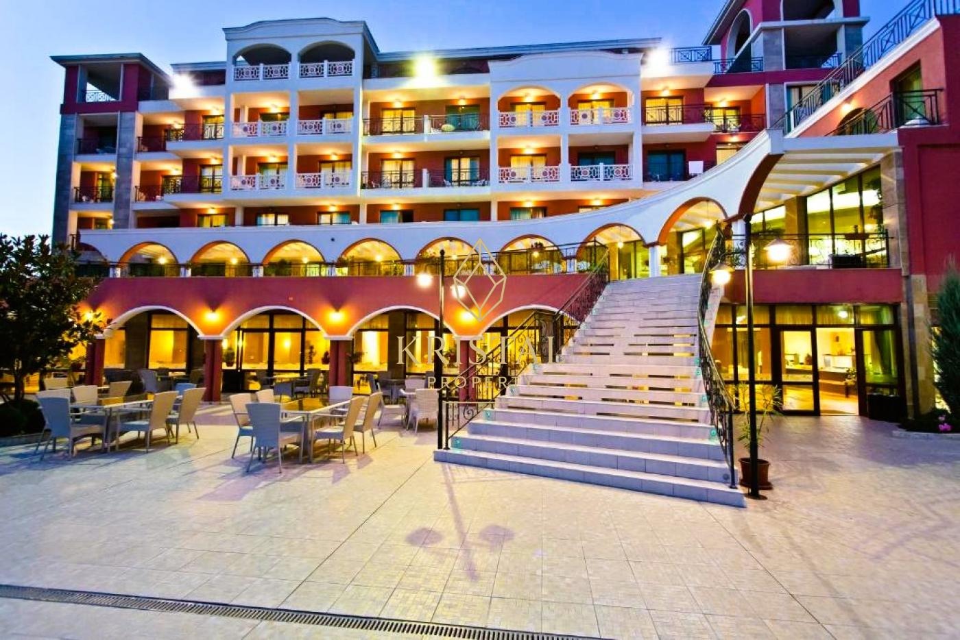 Продава 2-СТАЕН, гр. Свети Влас, област Бургас