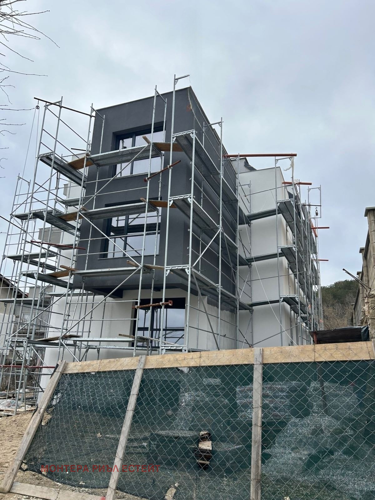 Продава 3-СТАЕН, гр. Варна, Виница