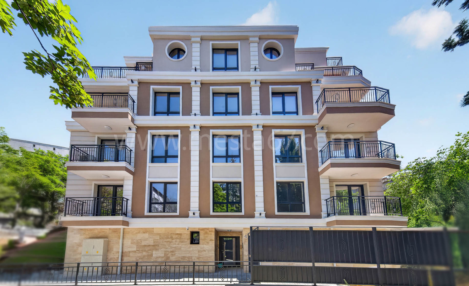 Продава 3-СТАЕН, гр. Бургас, Братя Миладинови, снимка 2 - Апартаменти - 54791863
