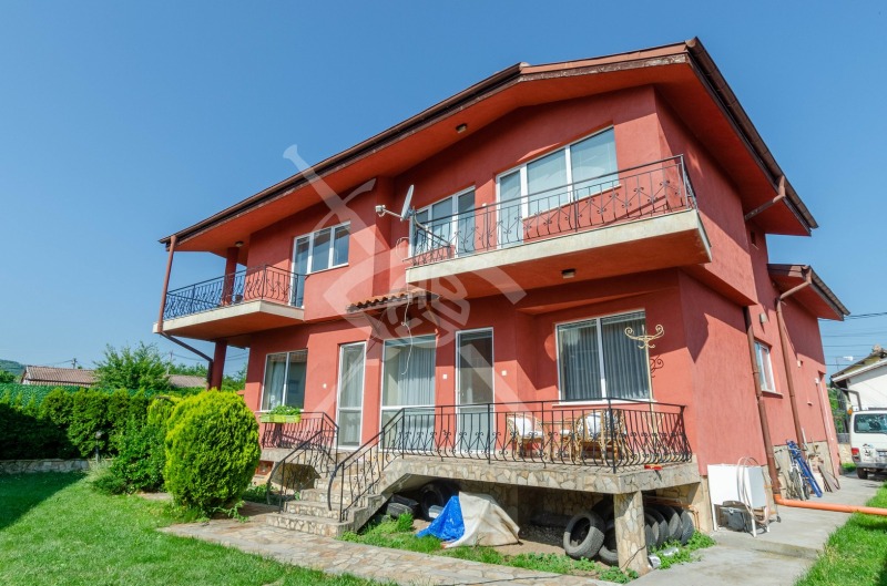 Продава КЪЩА в град София, гр. Банкя - 480 кв.м / 799 500 € » 1 563 686.09 лв., ЕКС НВД ООД