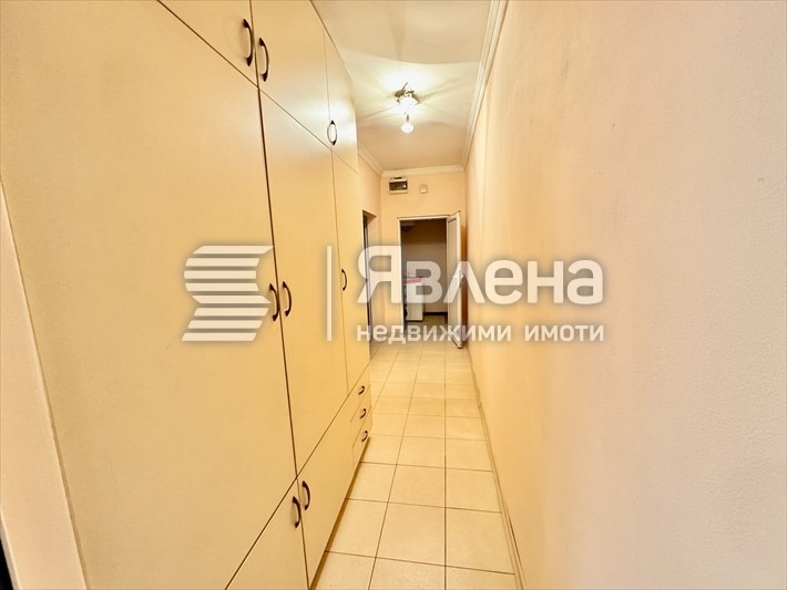 Продава 2-СТАЕН, гр. Пловдив, Център, снимка 13 - Aпартаменти - 48622463