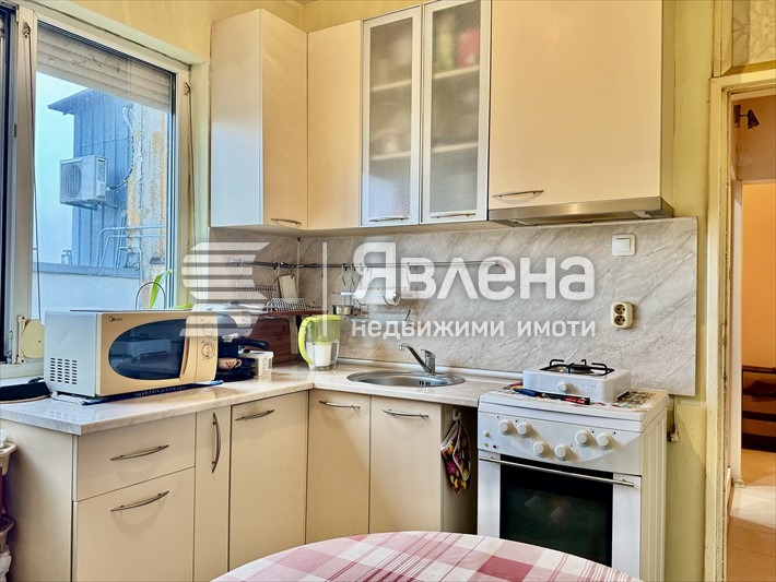 Продава 2-СТАЕН, гр. Пловдив, Център, снимка 9 - Aпартаменти - 48622463