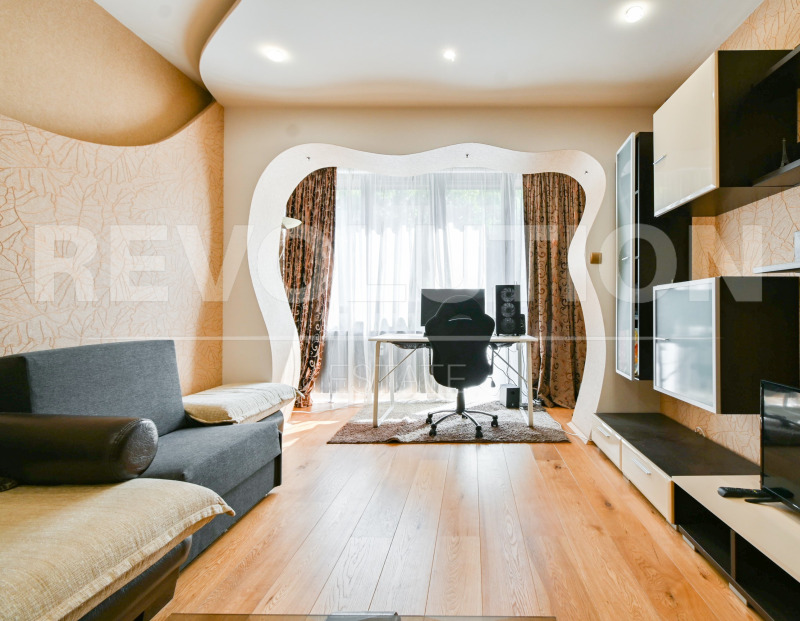 Продаја  1 спаваћа соба Софија , Слатина , 70 м2 | 51106822 - слика [2]