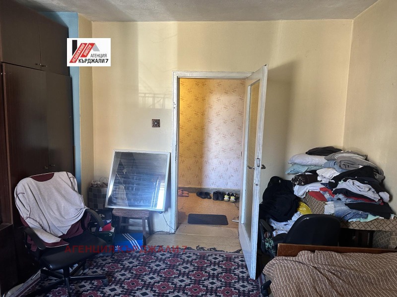 Продава 3-СТАЕН, гр. Кърджали, Център, снимка 8 - Апартаменти - 53073337