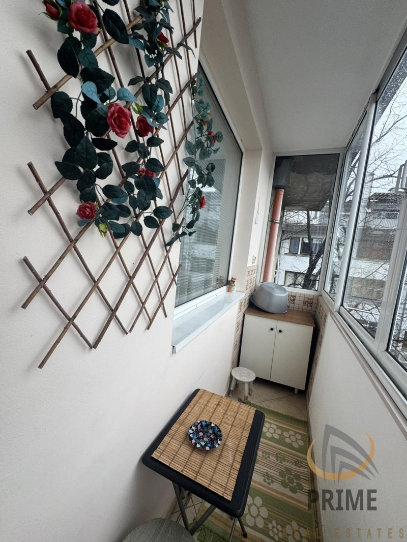 Продава МНОГОСТАЕН, гр. Бургас, Възраждане, снимка 14 - Апартаменти - 53029746