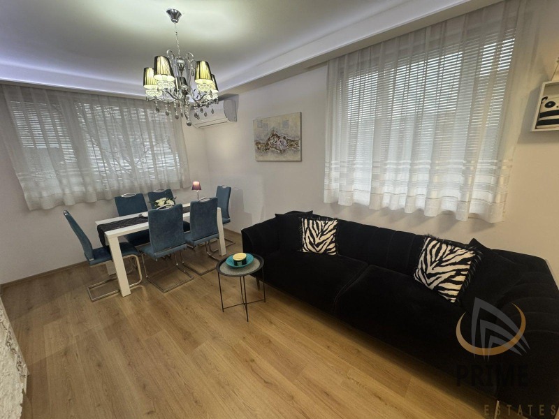 Продава МНОГОСТАЕН, гр. Бургас, Възраждане, снимка 3 - Апартаменти - 53029746