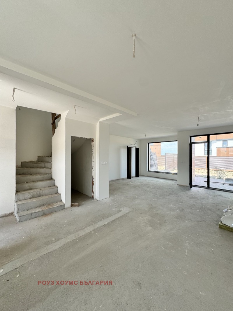 Продава  Къща област Пловдив , с. Марково , 136 кв.м | 33130124 - изображение [2]