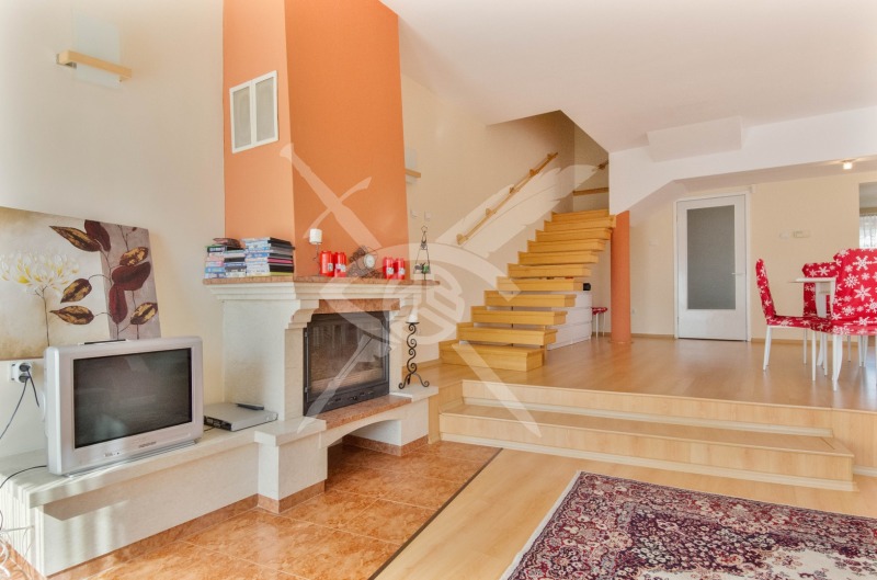 En venta  Casa Sofia , Bankya , 480 metros cuadrados | 63174825 - imagen [6]
