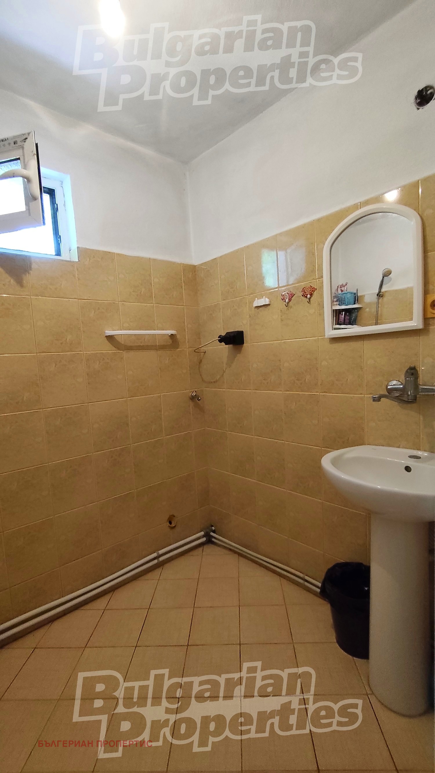 Продава КЪЩА, с. Церово, област София област, снимка 17 - Къщи - 55618070