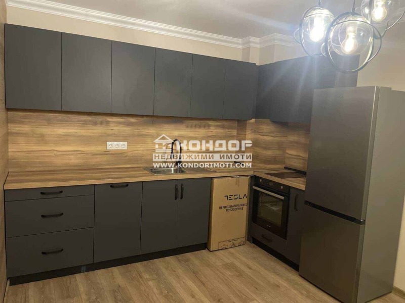 Продава 2-СТАЕН, гр. Пловдив, Остромила, снимка 1 - Aпартаменти - 48571026